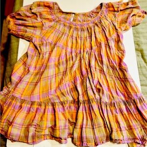 Women’s puffer sleeve dress size small